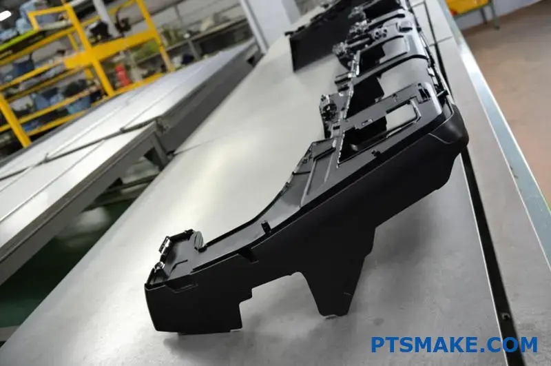 لوحة عدادات بلاستيكية سوداء مصنوعة من البلاستيك الأسود مصنوعة من خدمات القولبة بالحقن الكبير